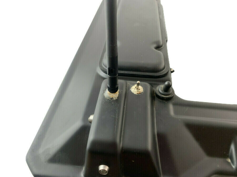 lodka-zanetowa-carp-madness-xxl-echosonar-fc90-marka-carp-madness