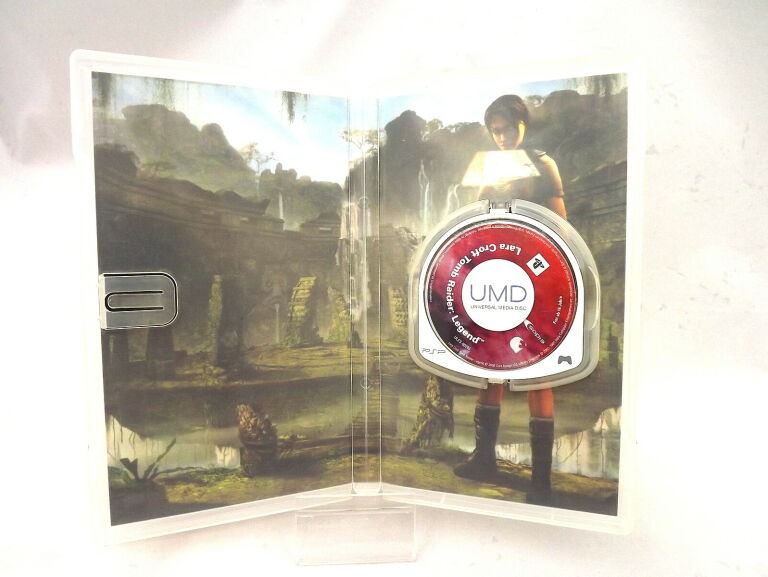 GRA NA PSP LARA CROFT TOMB RAIDER: LEGEND