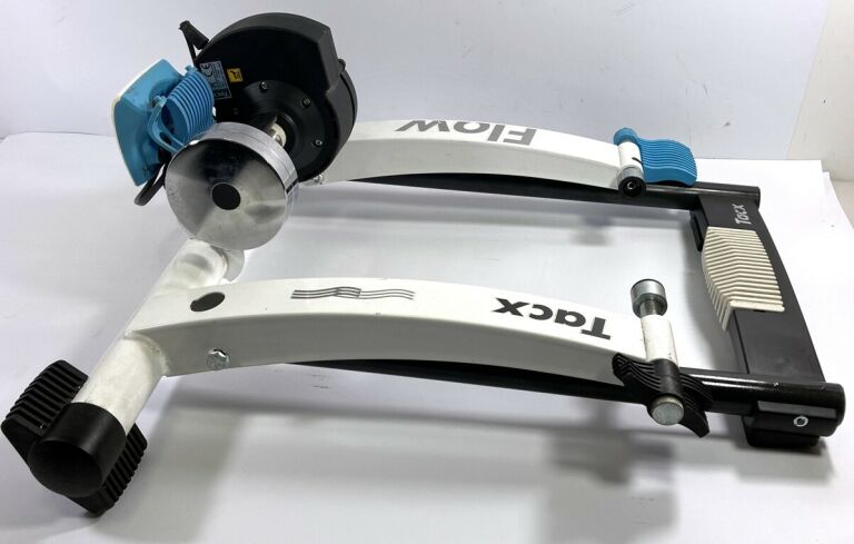 TRENAŻER TACX FLOW T1901 MULTIPLAYER