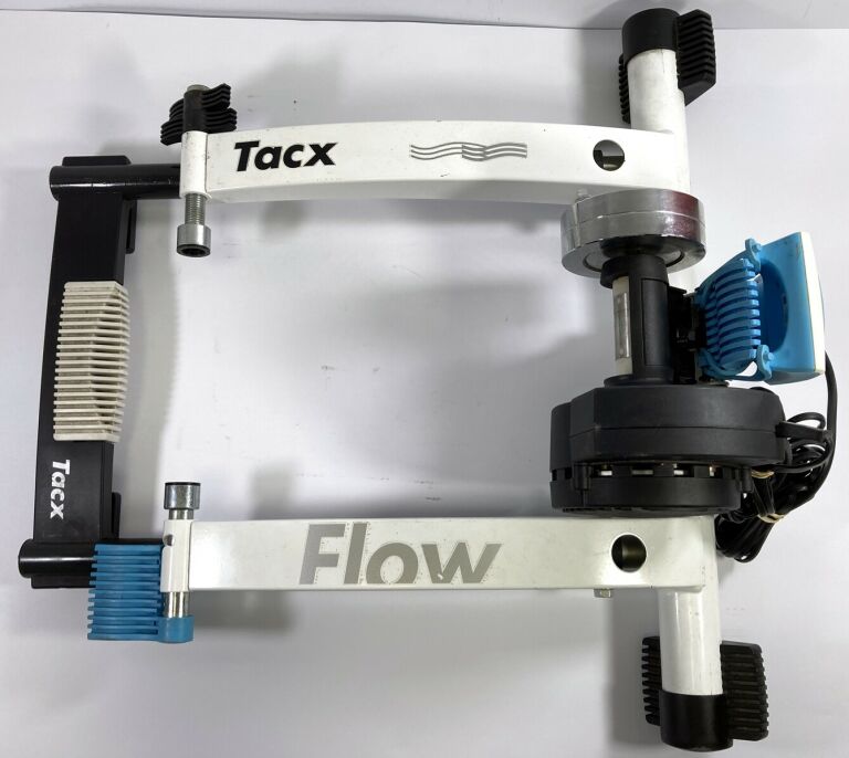 TRENAŻER TACX FLOW T1901 MULTIPLAYER