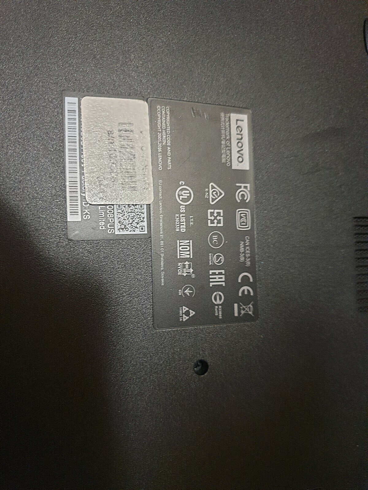 laptop-lenovo-v110-przekatna-ekranu-156