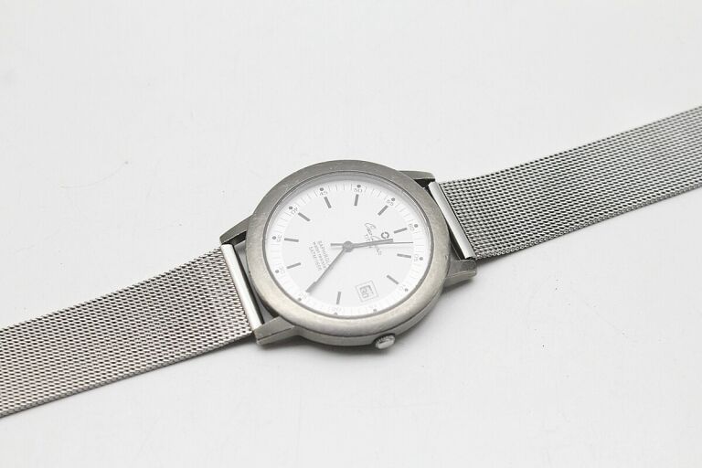 ZEGAREK OSCO QUARTZ TITAN SZAFIROWE SZKŁO