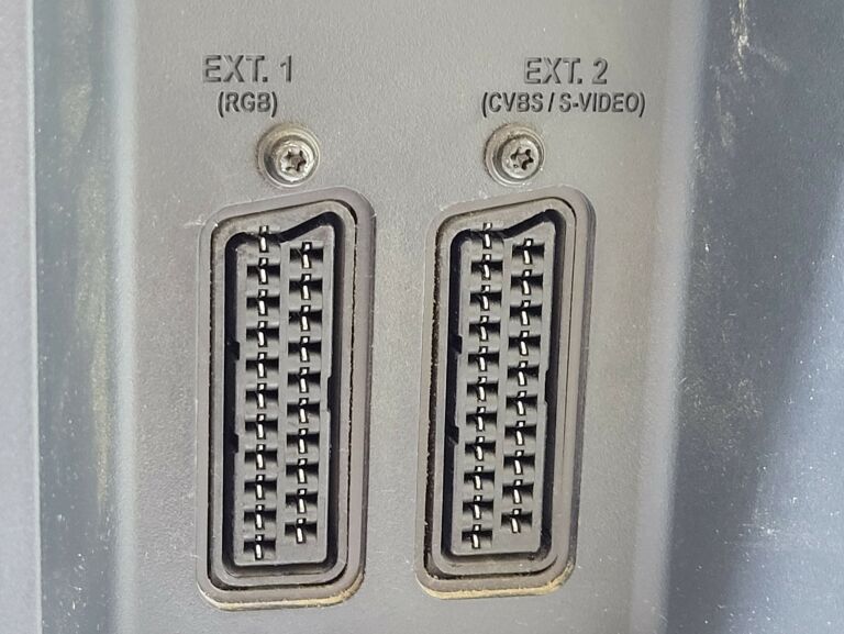 TV LCD PHILIPS 32PFL5322/10 BRAK PILOTA