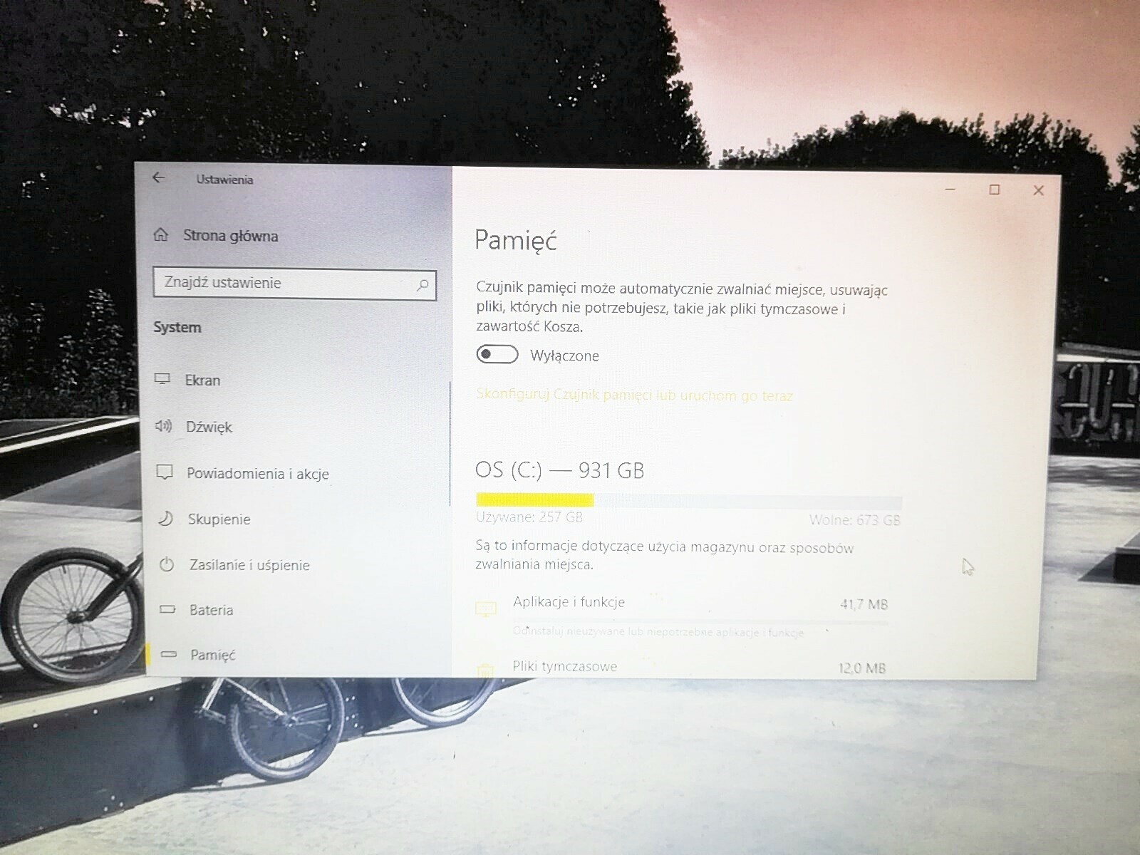 laptop-dell-p65f001-pojemnosc-dysku-931