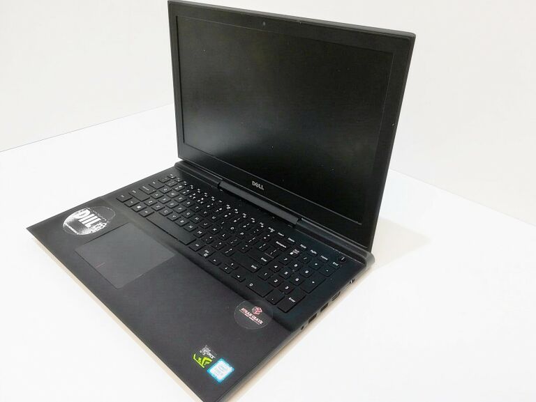 LAPTOP DELL P65F001