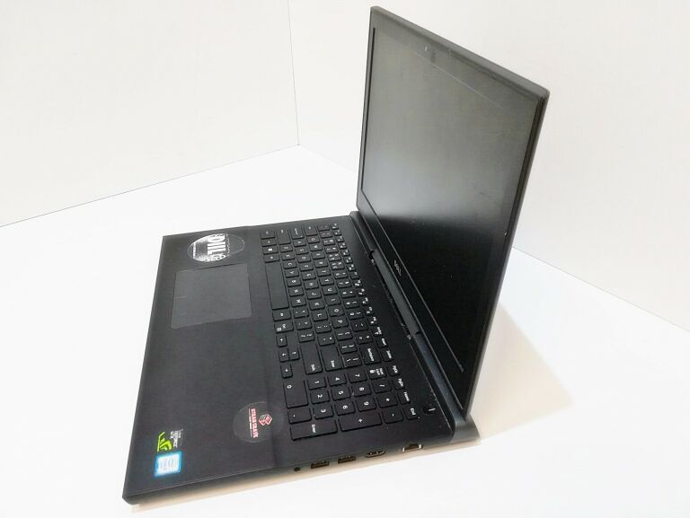 LAPTOP DELL P65F001