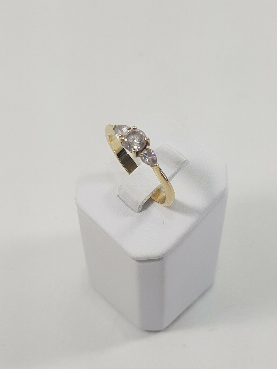 zloty-pierscionek-375-pr-kamien-17088-4194304