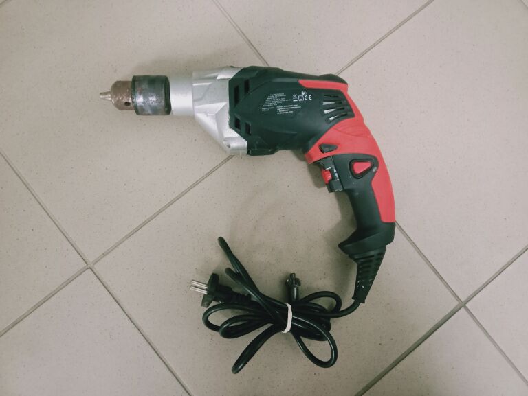 WIERTARKA UDAROWA ID-323 1050W