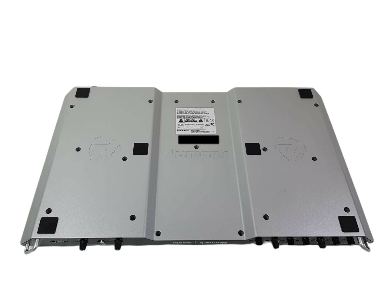 czterokanalowy-kontroler-dj-numark-ns6-ii-12-v-stan-uzywany