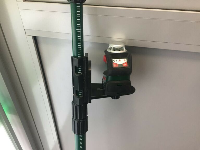 LASER KRZYŻOWY BOSCH PLL 360 + STATYW ROZPOROWY