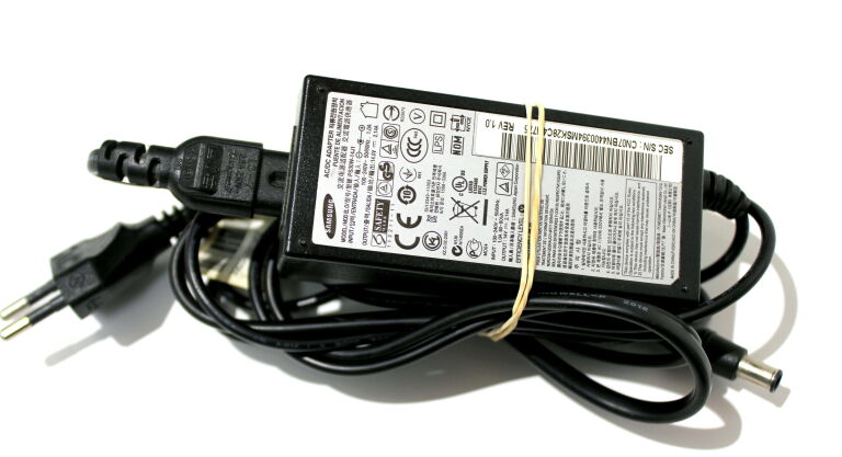 monitor-samsung-s22b300h-22-full-hd-led-hdmi-kod-producenta-ls22b300hs