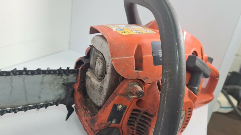 pila-spalinowa-husqvarna-235-alwojska-polskiego-71-olsztyn