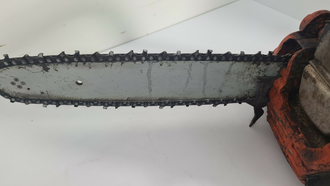 pila-spalinowa-husqvarna-235-stan-uzywany