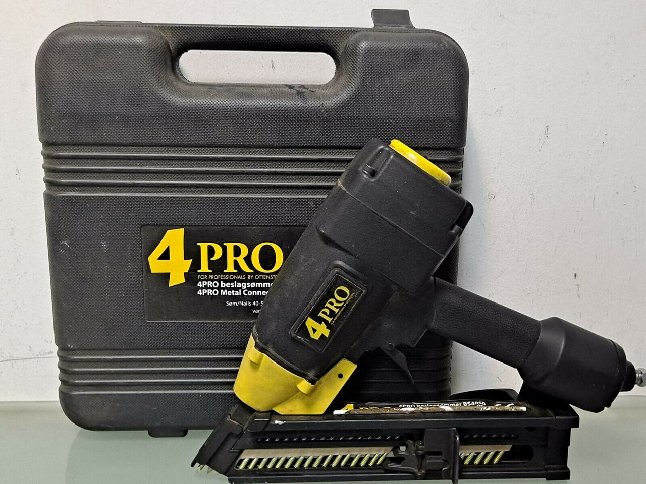 gwozdziarka-do-okuc-ottensten-4pro-bmf4060-walizk-product-id