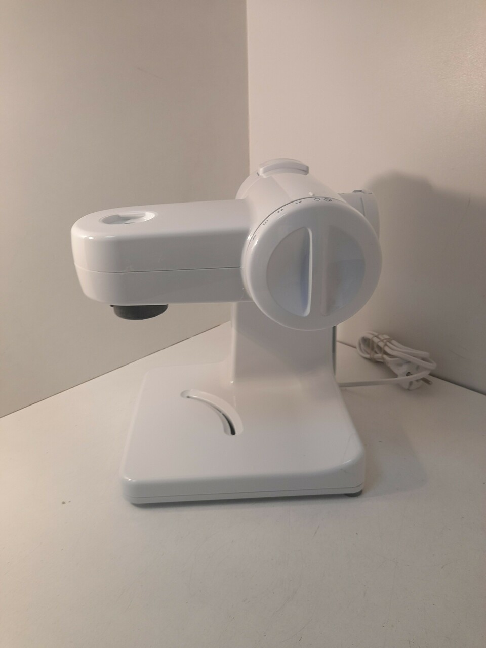 robot-kuchenny-bosch-mum4405-model-mum4405