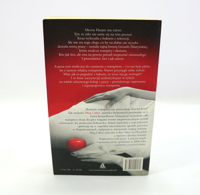 ksiazka-meg-cabot-nieposkromieni-stan-uzywany