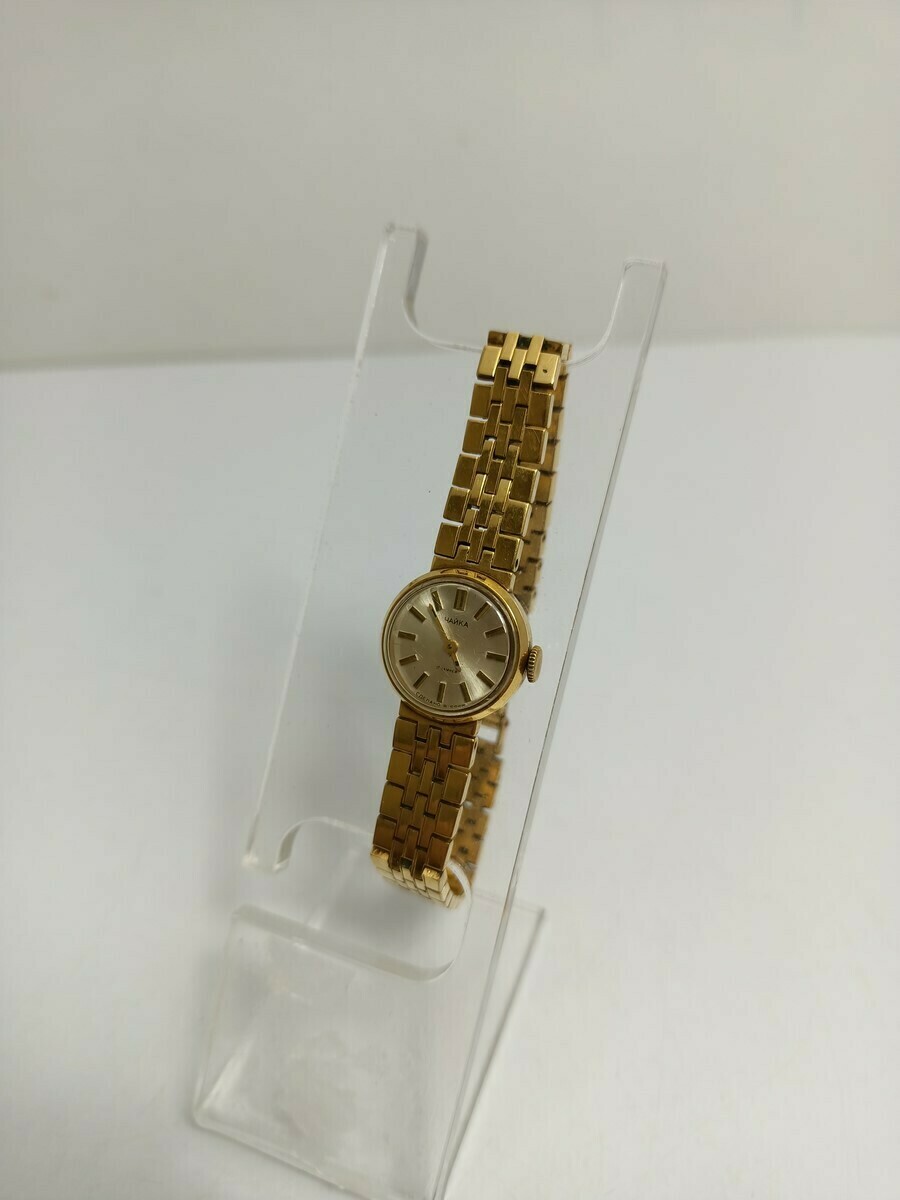 zegarek-czajka-17-kamieni-zlocony-typ-nareczny