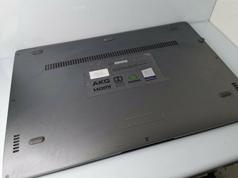 xiaomi-mi-notebook-air-133-i5-8256gb-ssd-mx150-liczba-rdzeni-procesora-4