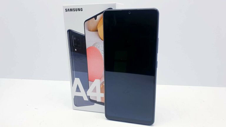SAMSUNG GALAXY A42 5G 6,6/4+128GB/5000MAH OPIS!