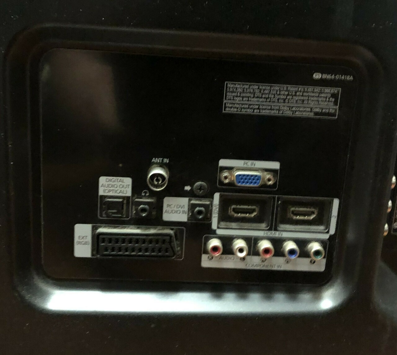 telewizor-samsung-ps42c450b1w-efekt-claudingu-marka-samsung