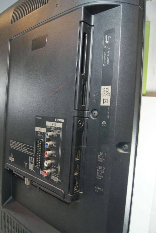 TV PANASONIC TX-47ASE650 + PILOT ODBIÓR OSOBISTY!