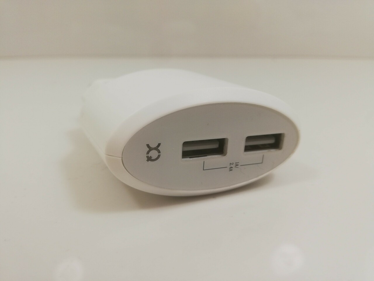 ladowarka-xqisit-3typcmicroiphone-od-loombard-przeznaczenie-uniwersalna