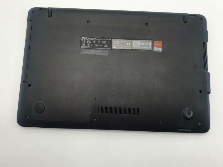 LAPTOP ASUS R510L I3  4GB/1T NVIDIA GEFORCE ŁAD
