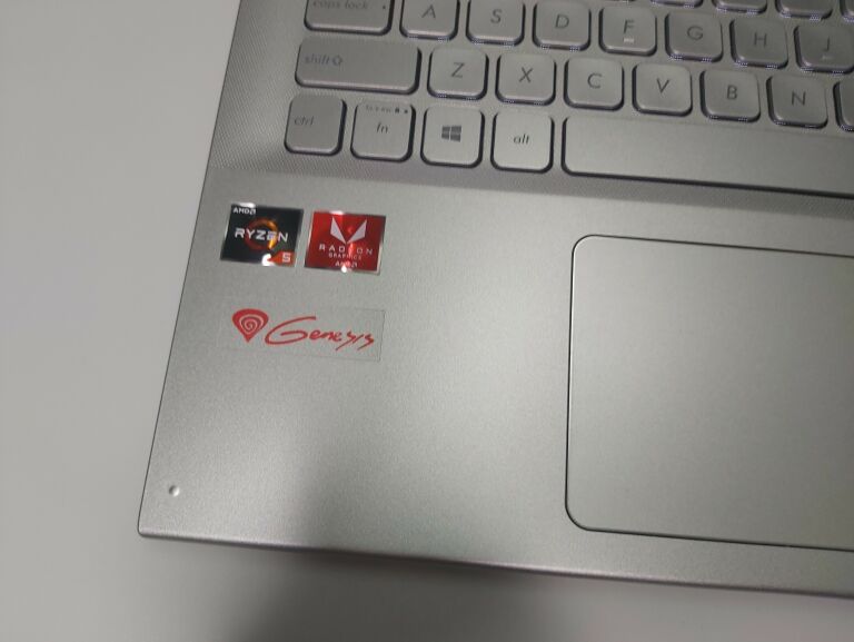 LAPTOP ASUS VIVOBOOK 15 X512D OKAZJA!