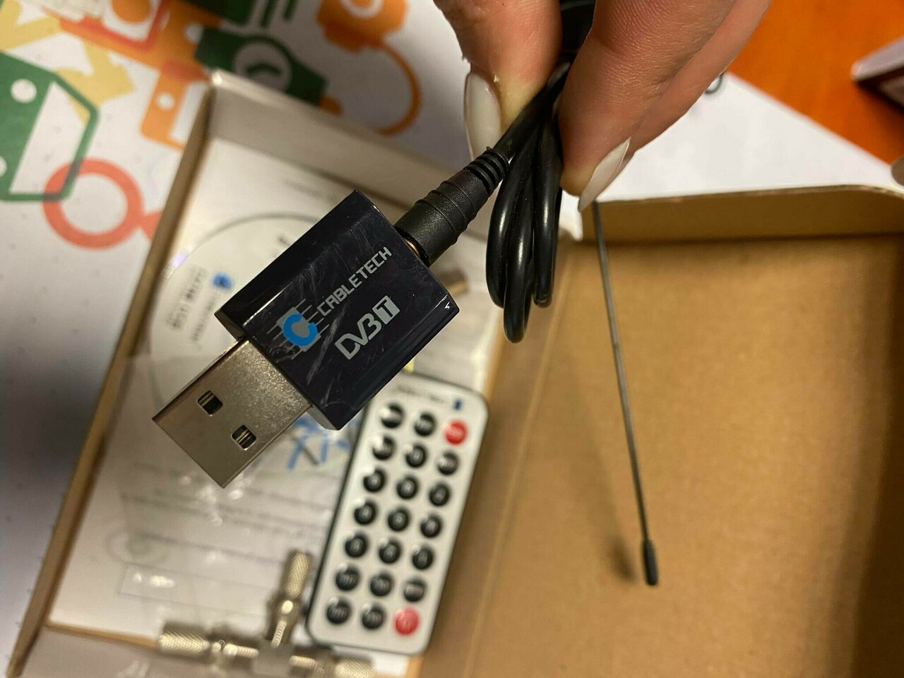 dvbt-usb-urz0085-komplet-kod-producenta-123