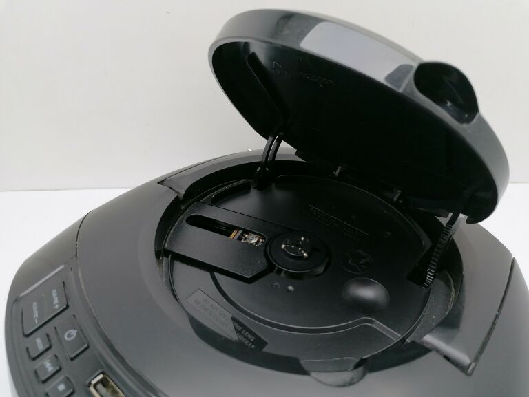 RADIO PHILIPS AZ318B/12