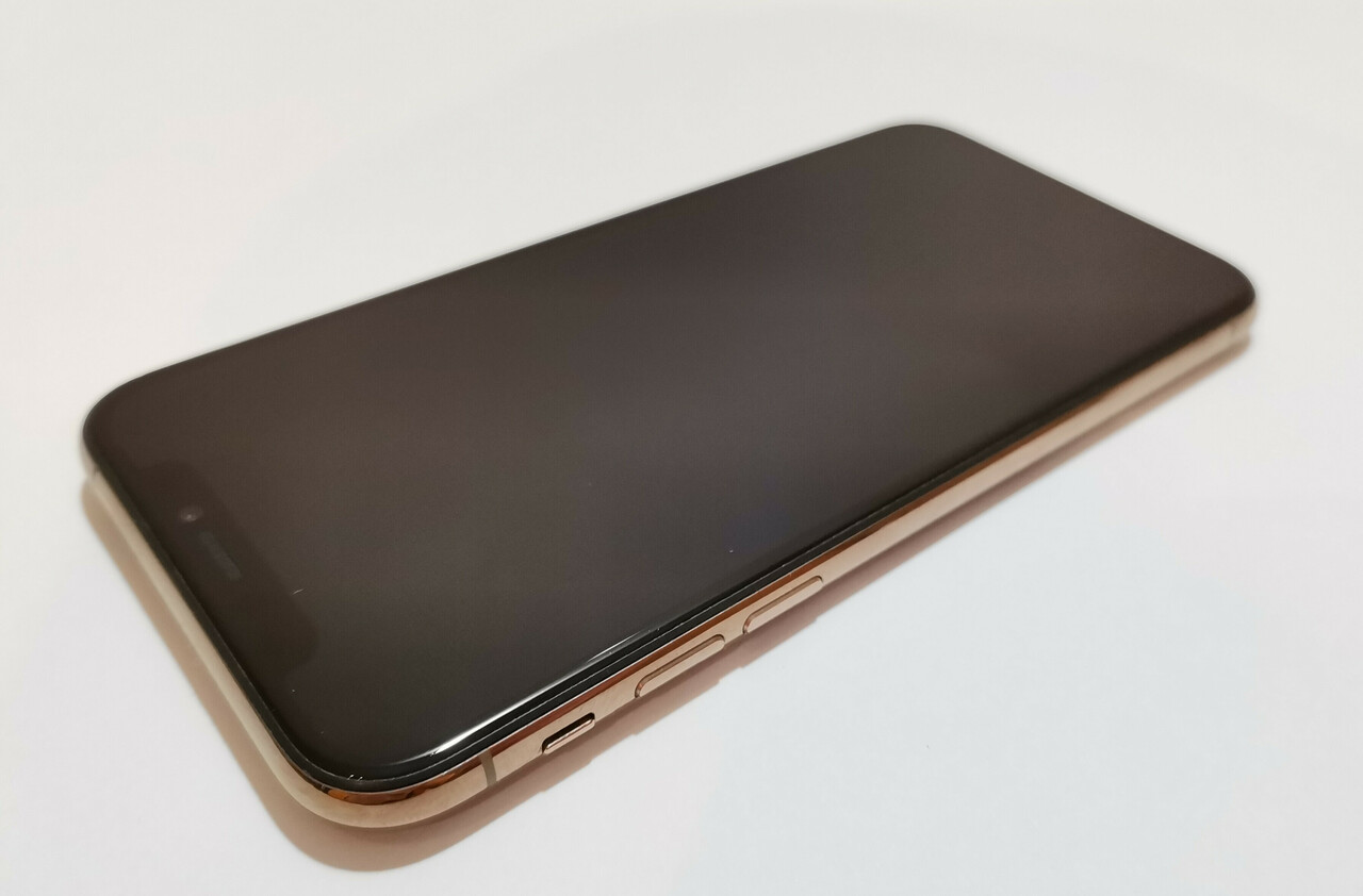 telefon-apple-iphone-xs-gold-64gb-ean-190198791627