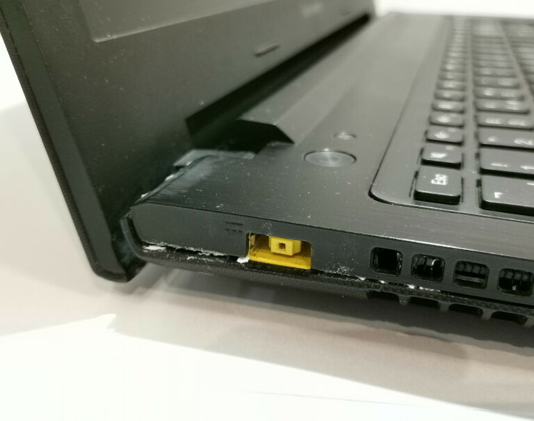 LENOVO G500S PENTIUM 2020M 8/500GB GT720M W10 +ŁA