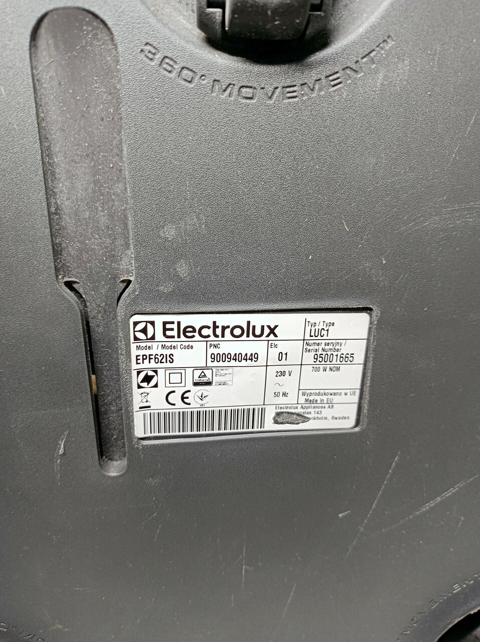 odkurzacz-electrolux-powerforce-epf62is-warto-kolor-dominujacy-niebieski
