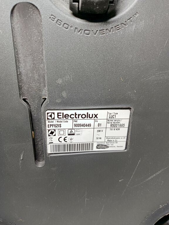 odkurzacz-electrolux-powerforce-epf62is-warto-kolor-dominujacy-niebieski