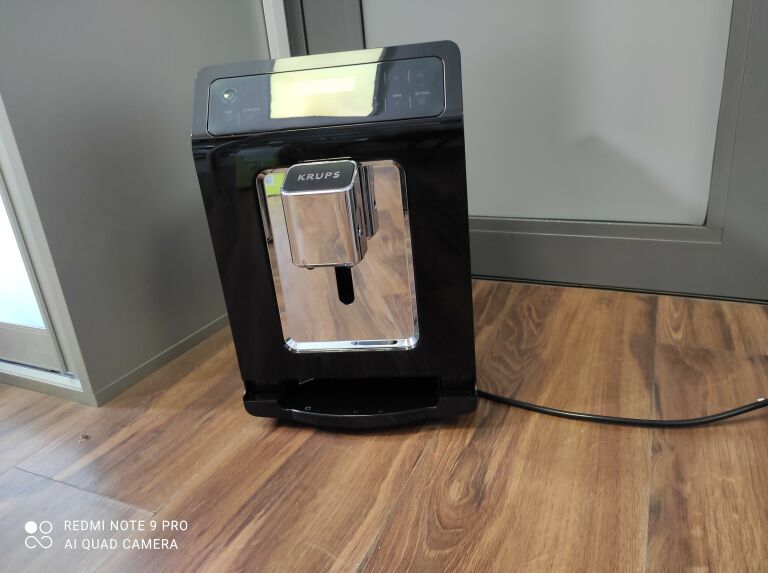 ekspress-do-kawy-krups-ea8900-igla-marka-krups
