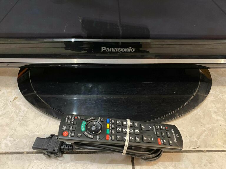 TV PANASONIC TX-P42S10E + PILOT ODBIÓR OSOBISTY!