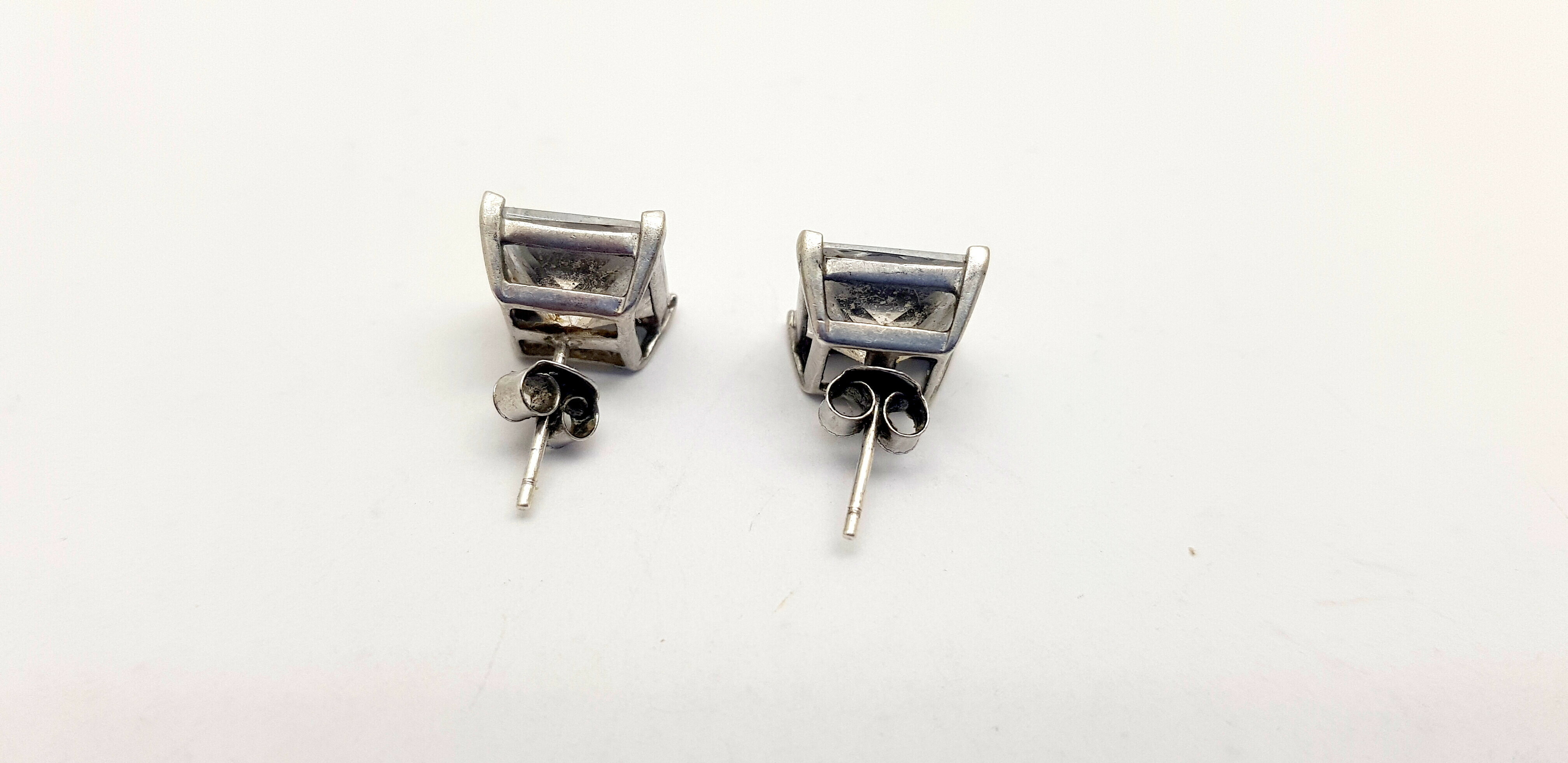 srebrne-kolczyki-z-kamieniem-491gram-material-15835-4