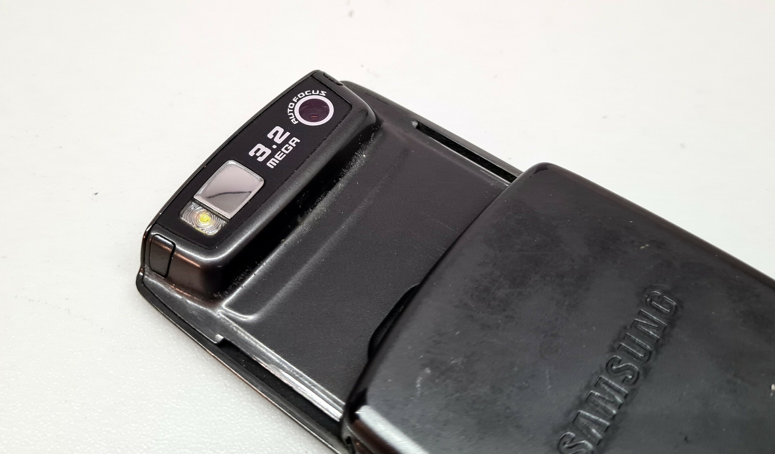 telefon-samsung-sgh-u700-simlock-play-ean-0002105100036