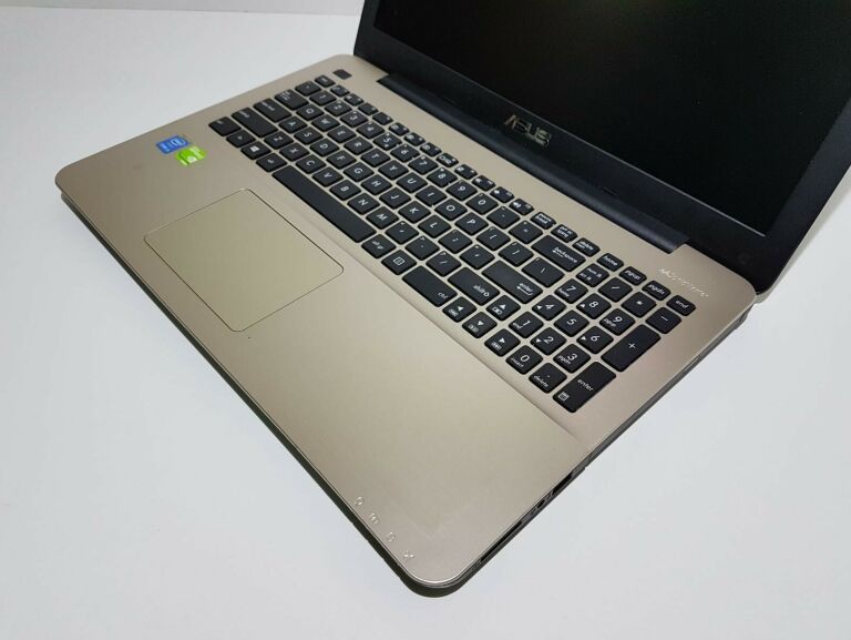 laptop-asus-a555l-i5-4210u-6gb-240ssd-gf840m-rozdzielczosc-px-1920-x-1080