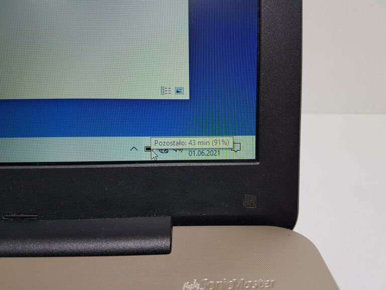 laptop-asus-a555l-i5-4210u-6gb-240ssd-gf840m-pojemnosc-dysku-240