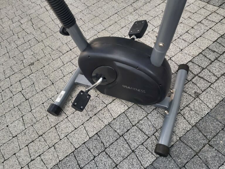ROWER TRENINGOWY USA FITNESS R210