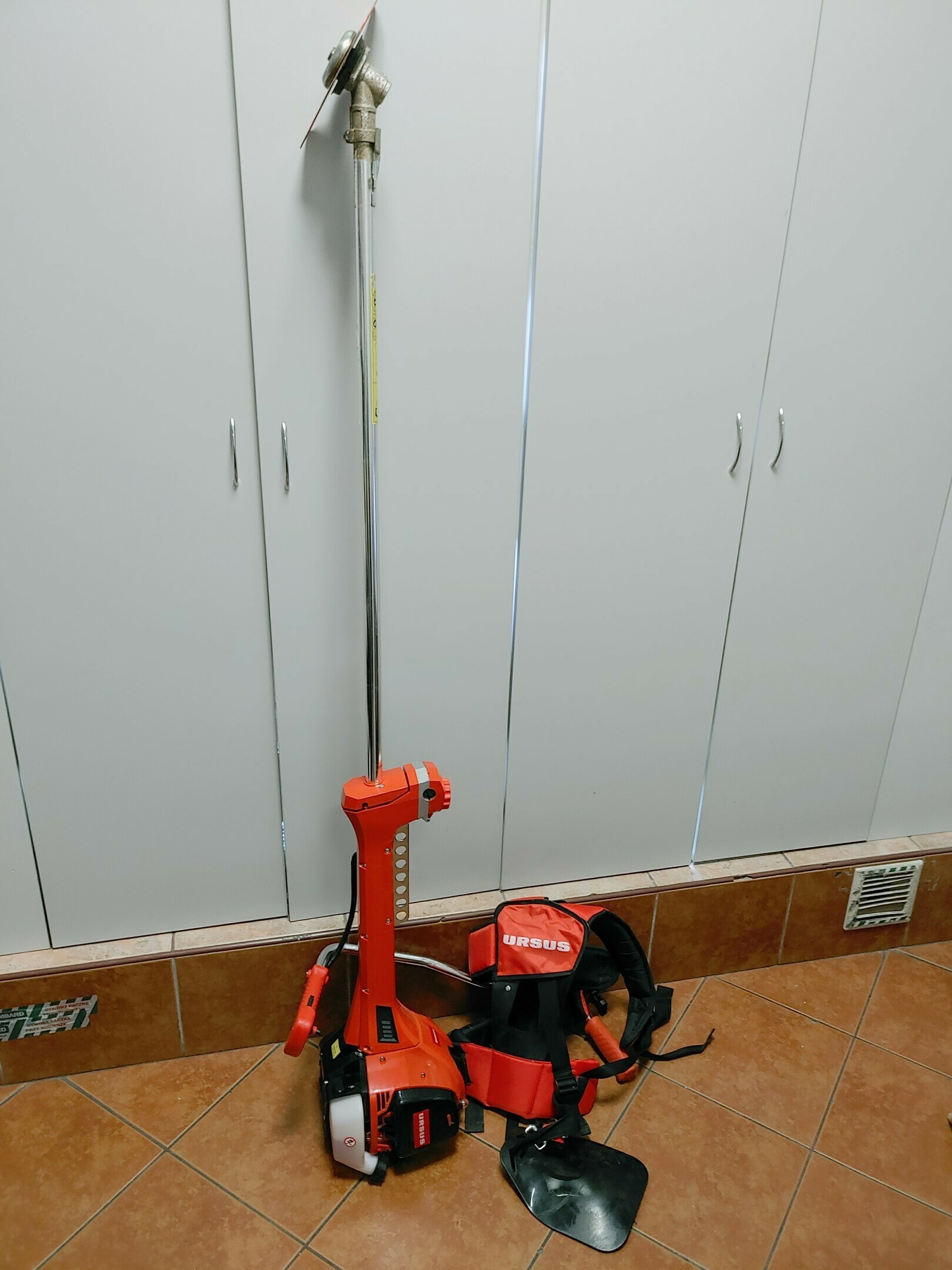 ur-bp508-260-podkaszarka-spalinowa-ursus-jednosci-narodowej-45-sj-wroclaw