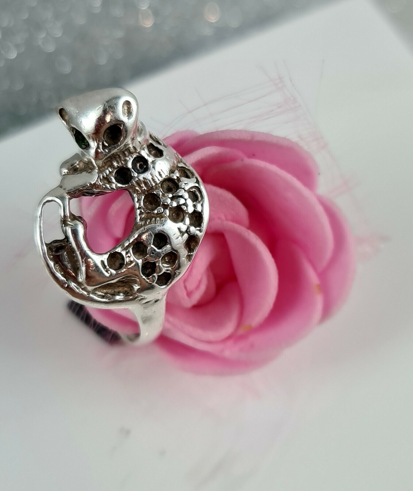 uroczy-srebrny-pierscionek-z-kotem-925-413-rodzaj-2205-2