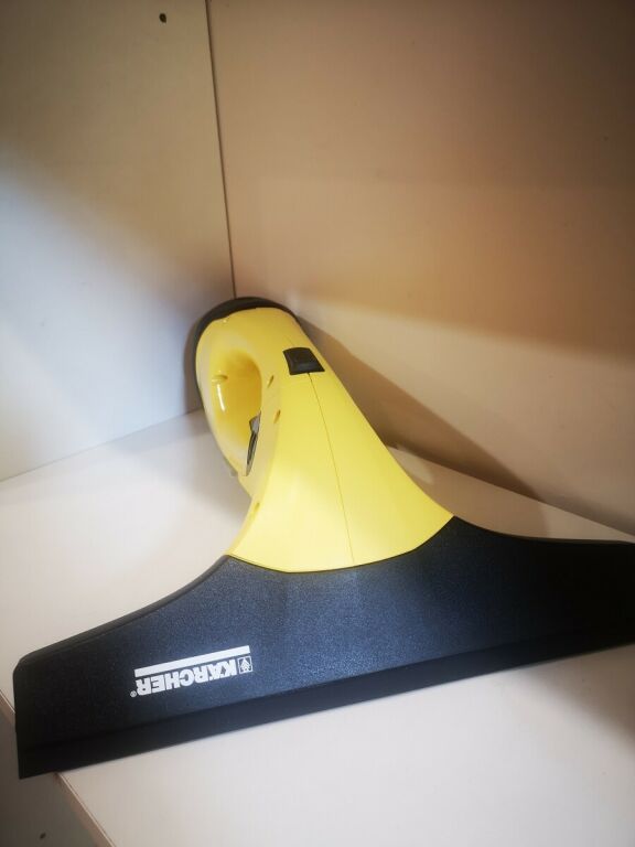 MYJKA DO OKIEN KARCHER WV2 PREMIUM