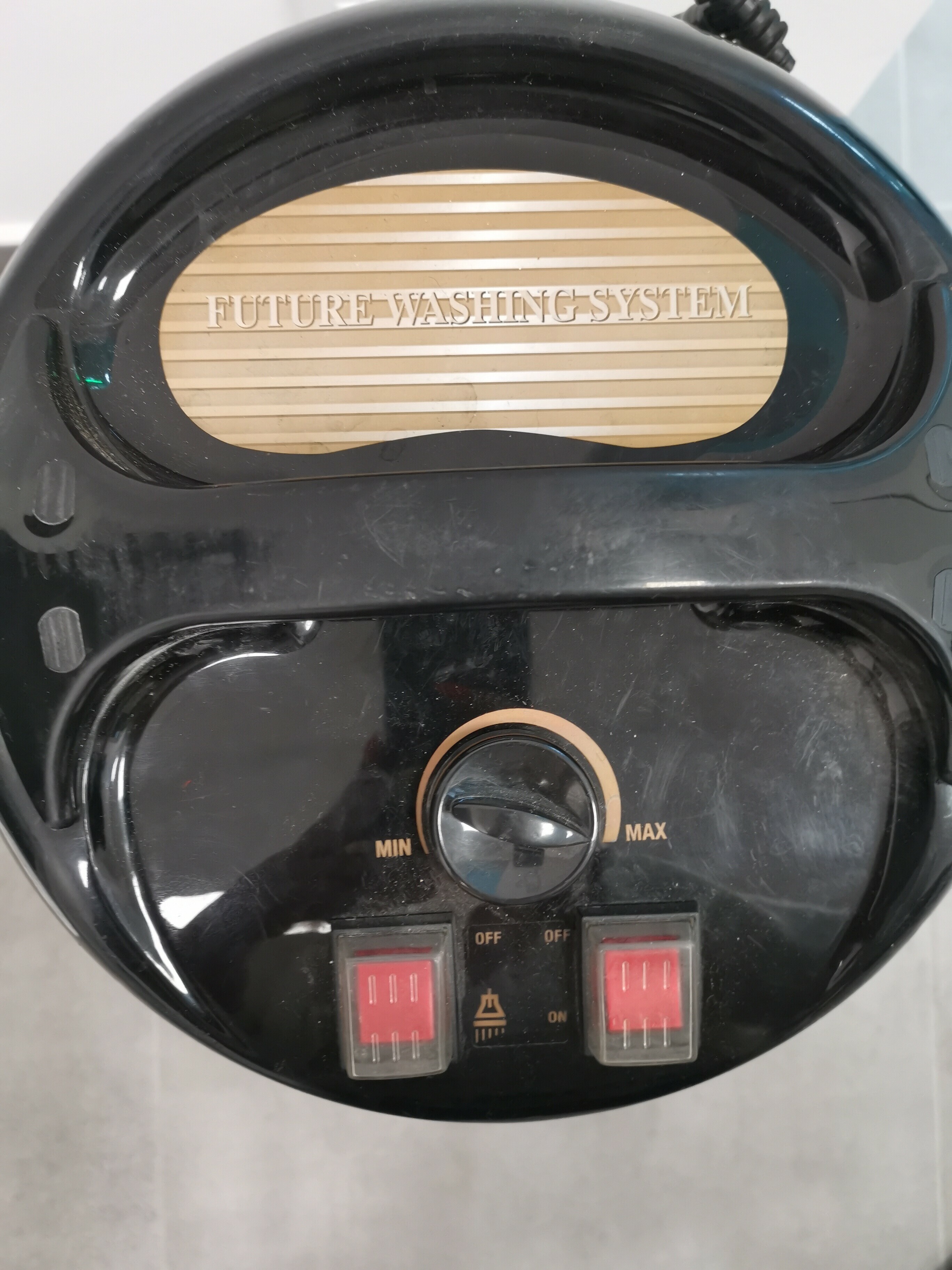 odkurzacz-pioracy-olimp-w11-1-akcesoria-moc-2400