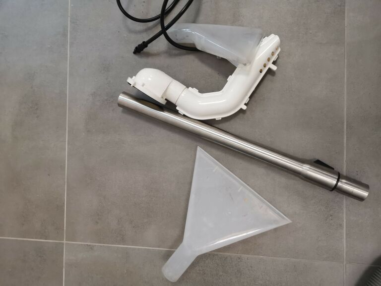 odkurzacz-pioracy-olimp-w11-1-akcesoria-model-typ-w-11-1