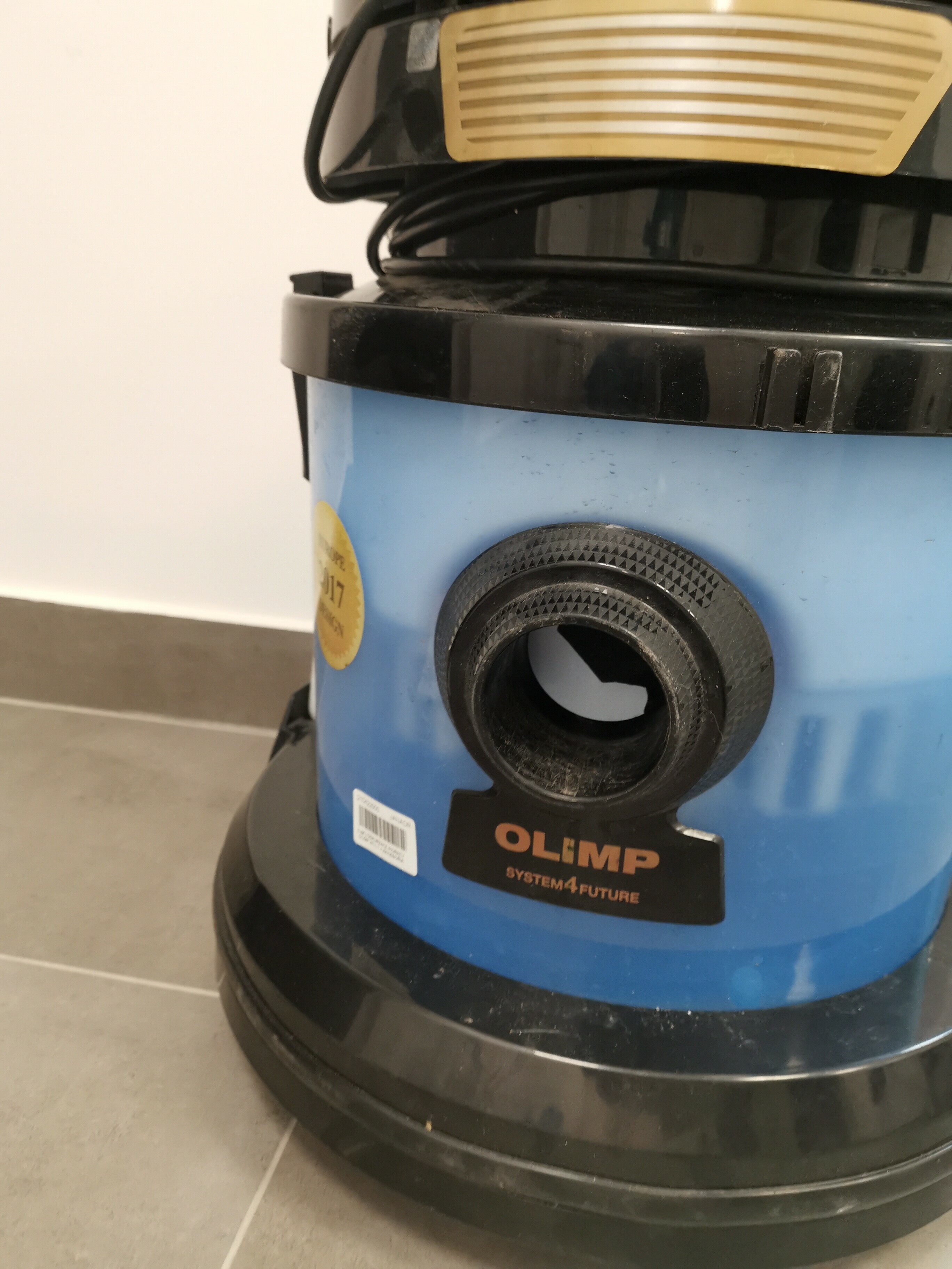 odkurzacz-pioracy-olimp-w11-1-akcesoria-ean-4039784962200