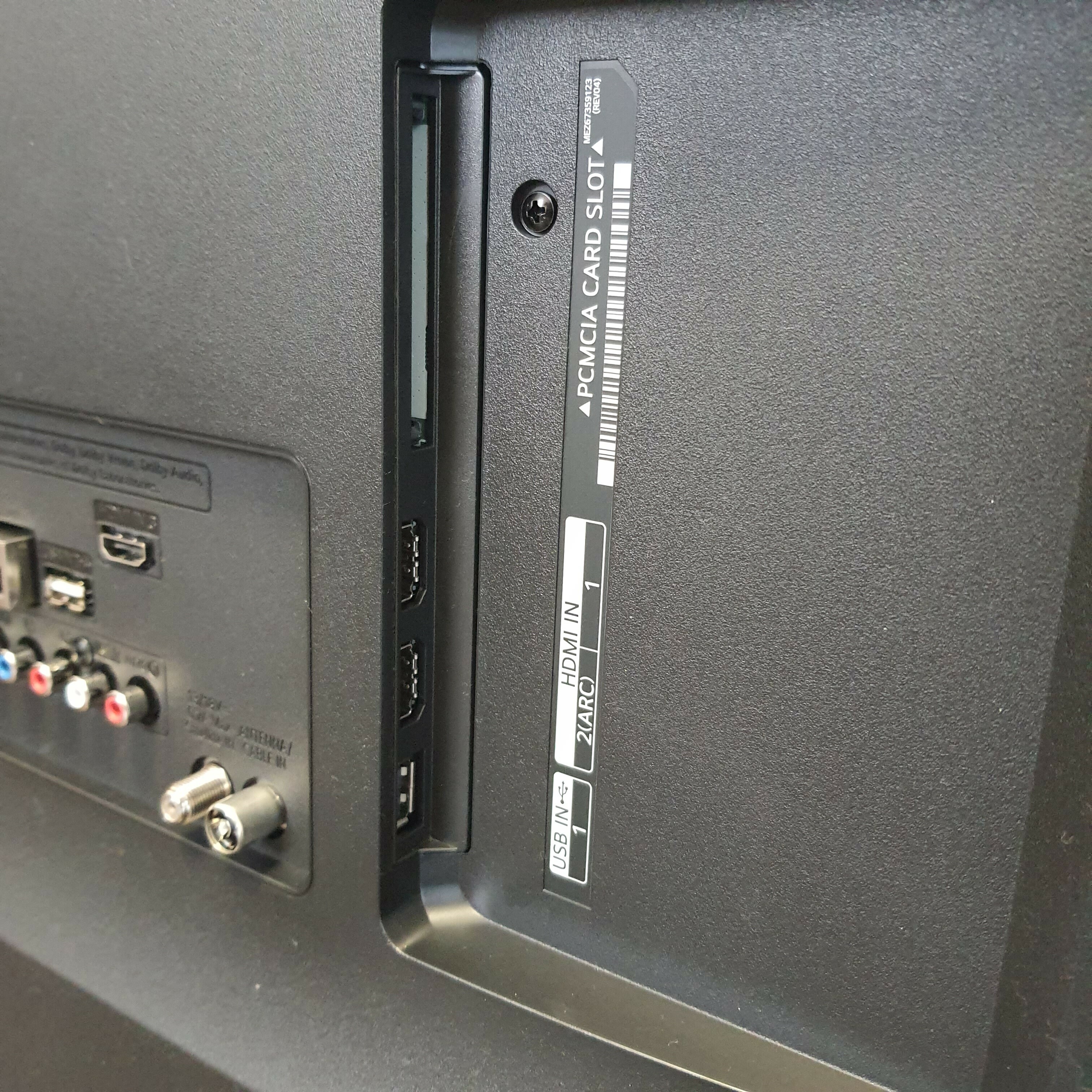 telewizor-lg-55un711c0zb-smart-4k-uhd-led-rozdzielczosc-ekranu-px-3840-x-2160