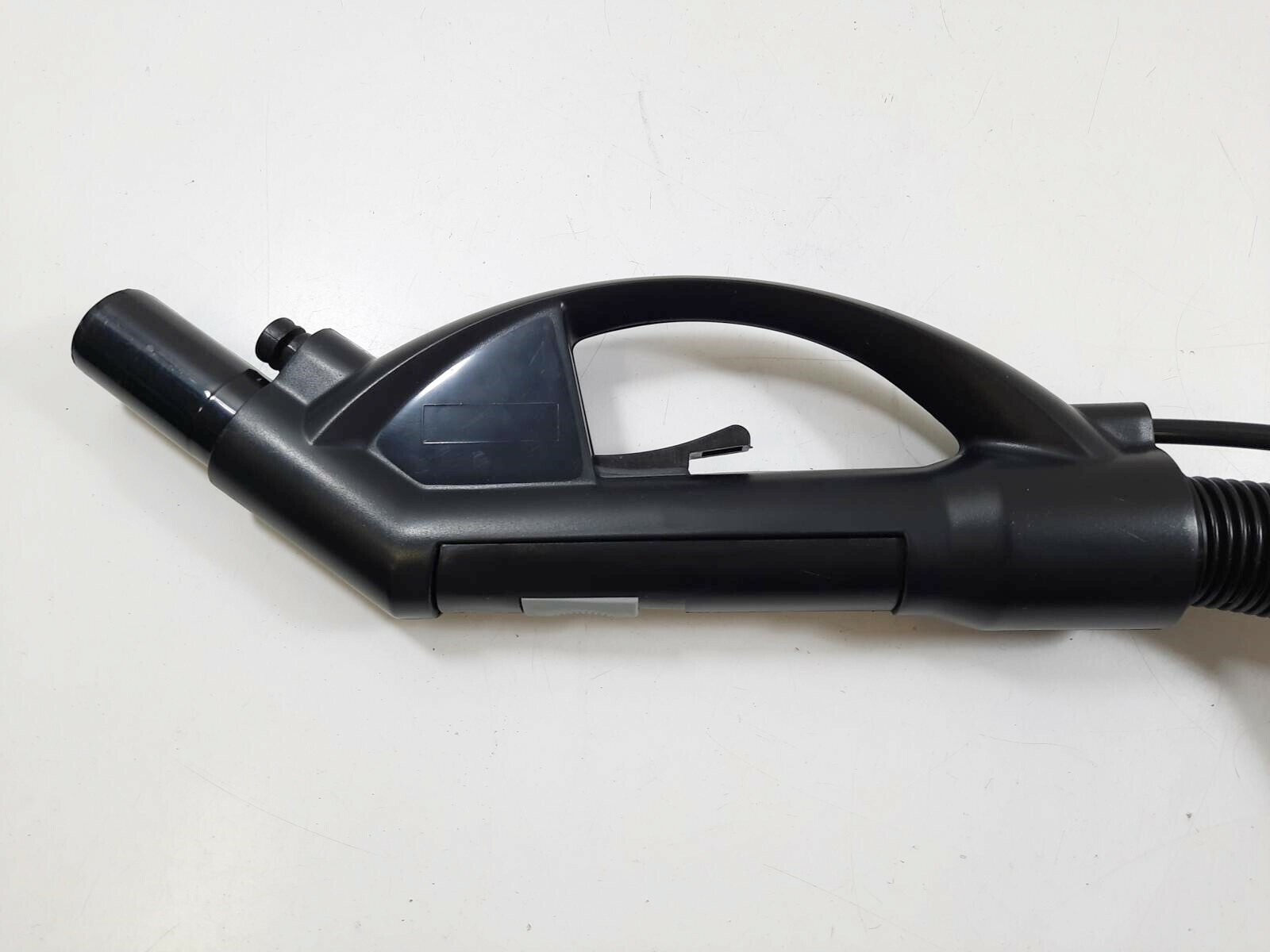 odkurzacz-pioracy-olimp-4w1-typ-w-11-1-kolor-dominujacy-czarny