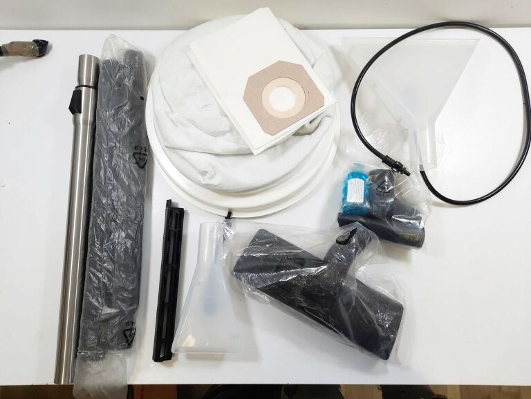 odkurzacz-pioracy-olimp-4w1-typ-w-11-1-moc-2400